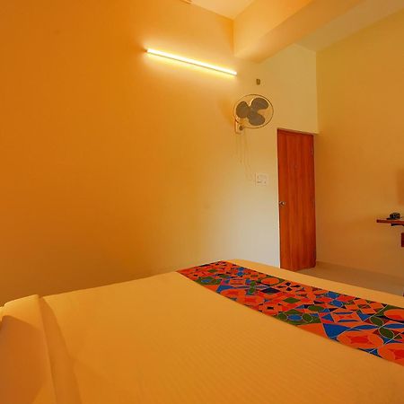 העיר בנגלור Fabhotel Gr Lake View - Btm Layout מראה חיצוני תמונה