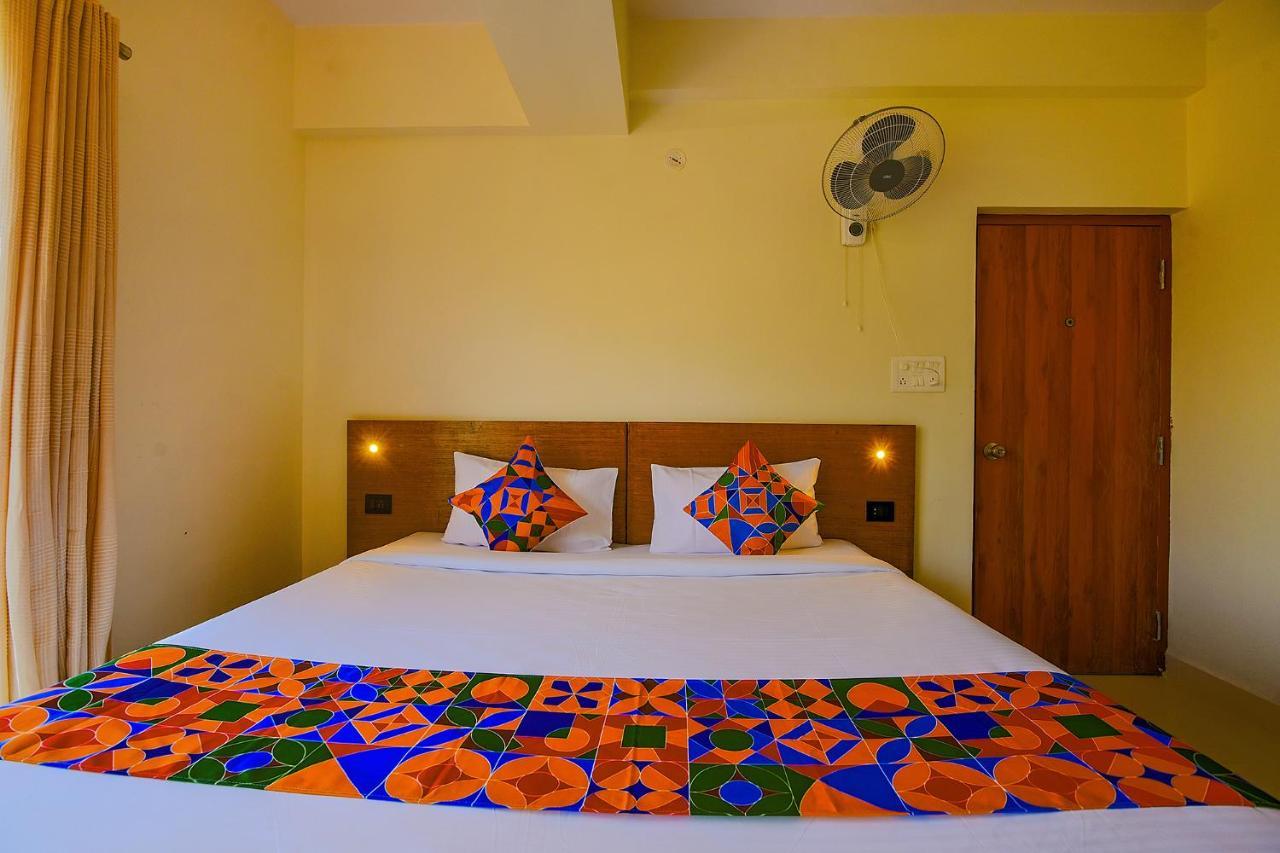 העיר בנגלור Fabhotel Gr Lake View - Btm Layout מראה חיצוני תמונה