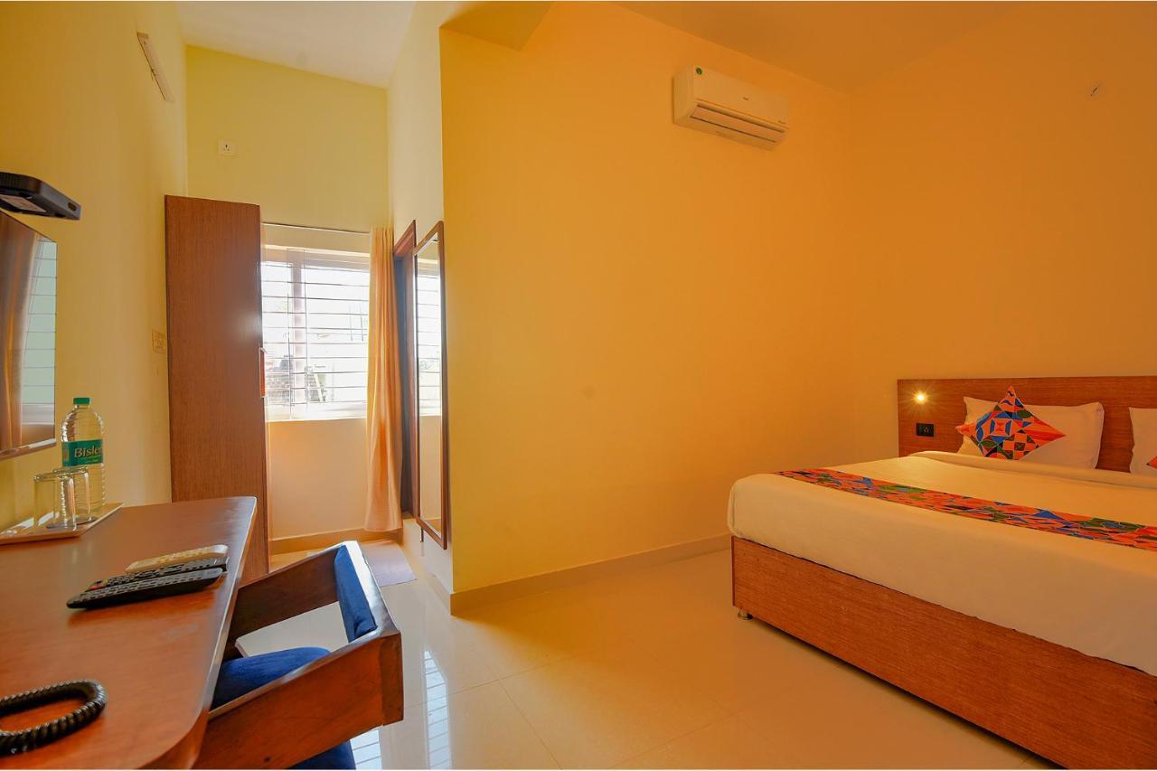 העיר בנגלור Fabhotel Gr Lake View - Btm Layout מראה חיצוני תמונה