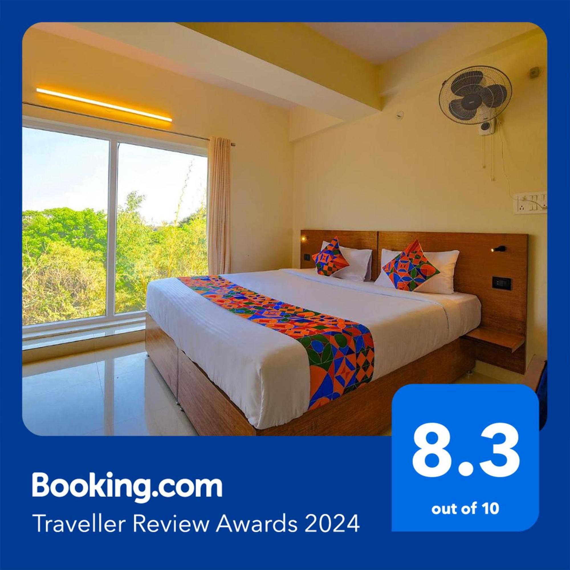 העיר בנגלור Fabhotel Gr Lake View - Btm Layout מראה חיצוני תמונה